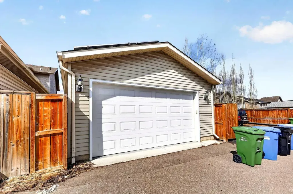 336 Cranberry Circle SE Calgary AB T3M 1E4