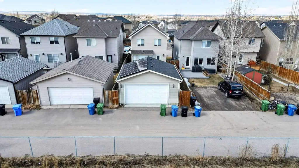 336 Cranberry Circle SE Calgary AB T3M 1E4
