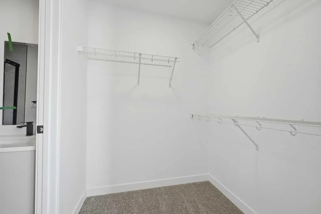 8814 48 Street NE Calgary AB T3J 5N8