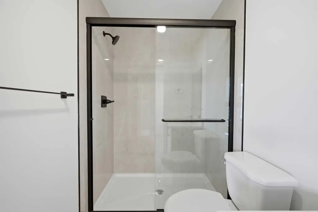 8814 48 Street NE Calgary AB T3J 5N8