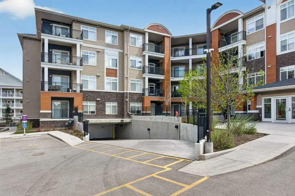 3727 Sage Hill Drive NW Calgary AB T3R 1T7