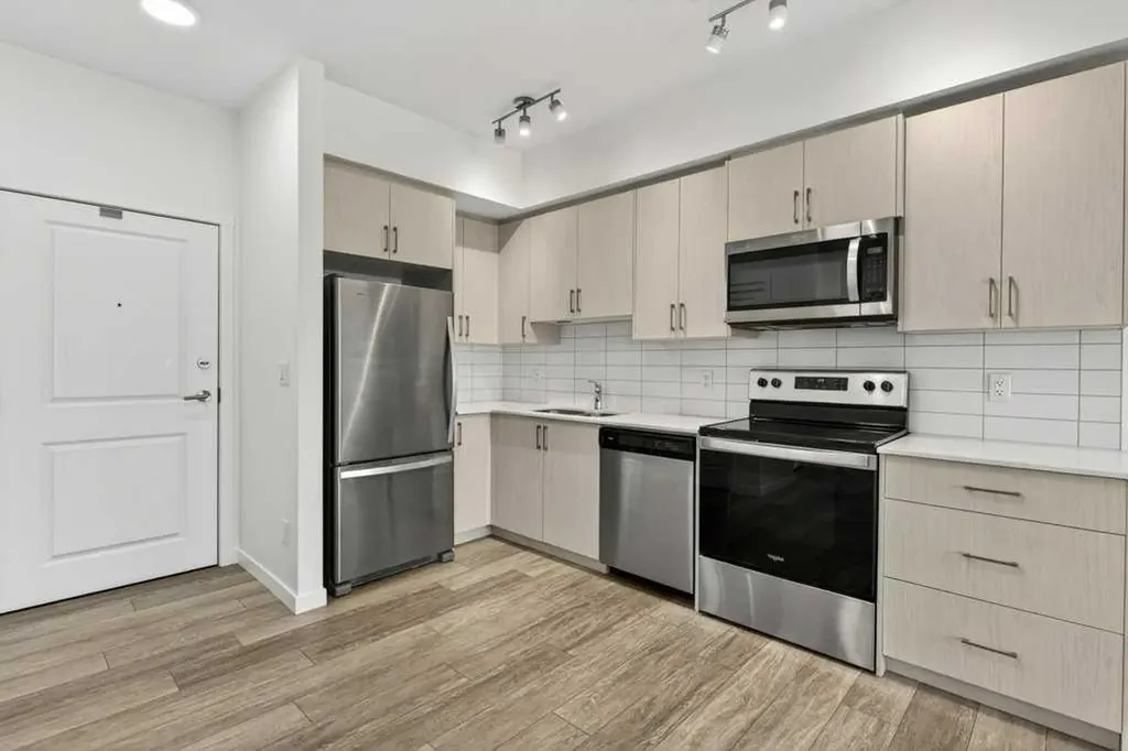 3727 Sage Hill Drive NW Calgary AB T3R 1T7