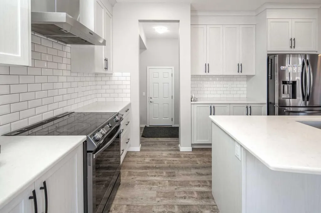 94 Yorkstone Heath SW Calgary AB T2X 4S3