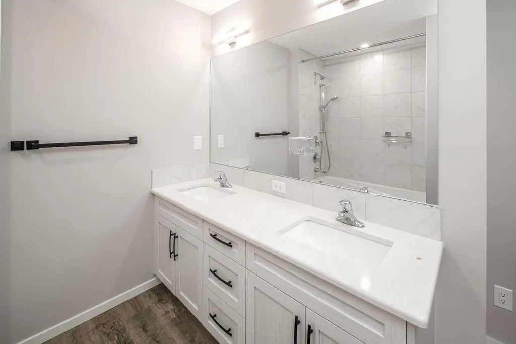 94 Yorkstone Heath SW Calgary AB T2X 4S3