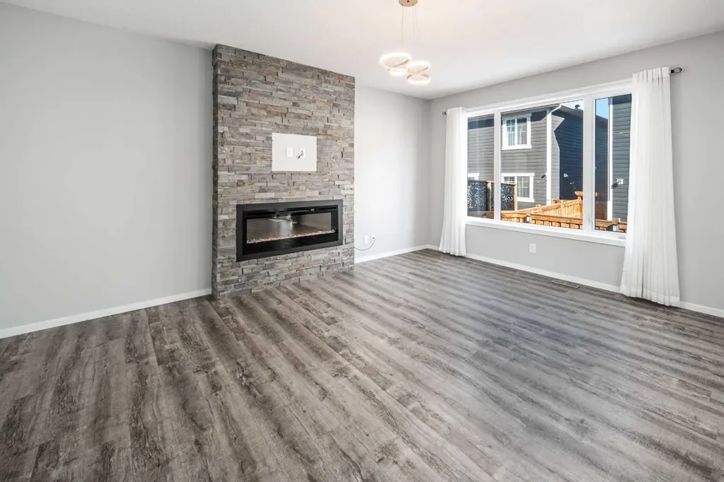 94 Yorkstone Heath SW Calgary AB T2X 4S3