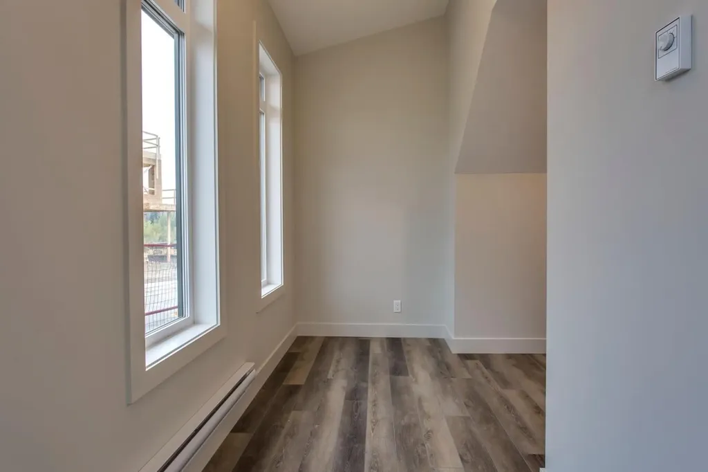 259 Royal Elm Road NW Calgary AB T3G 0G8