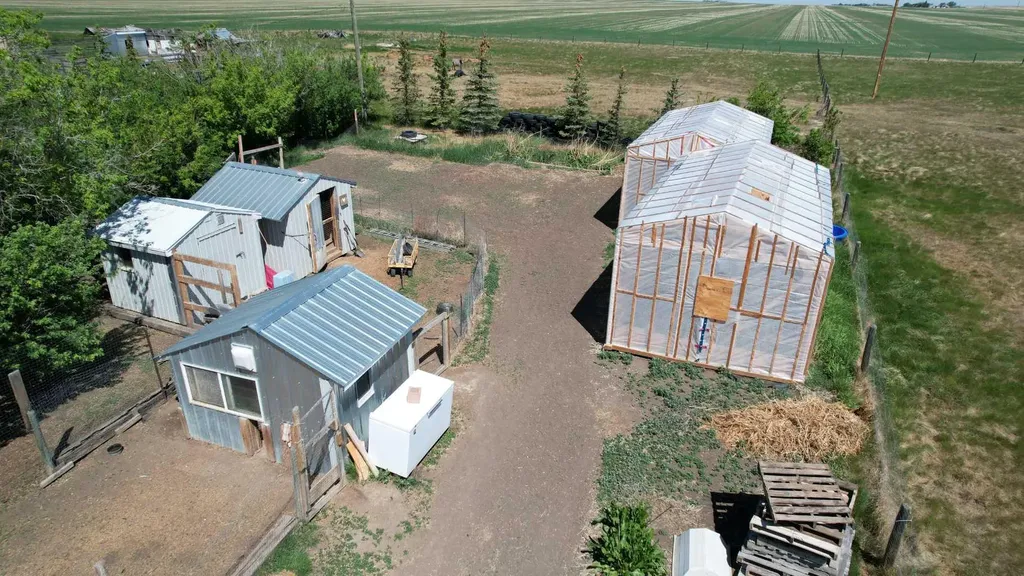 70078 Rr 253 Fort Macleod AB T0L0Z0