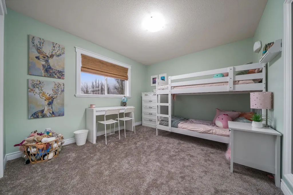 61 White Pelican Way Lake Newell Resort AB T1R 0X5
