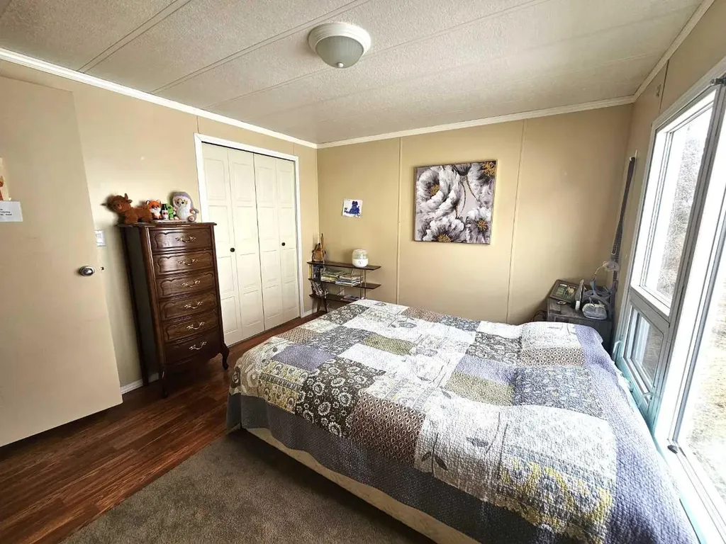 211 1st Avenue Torrington AB T0M 2B0