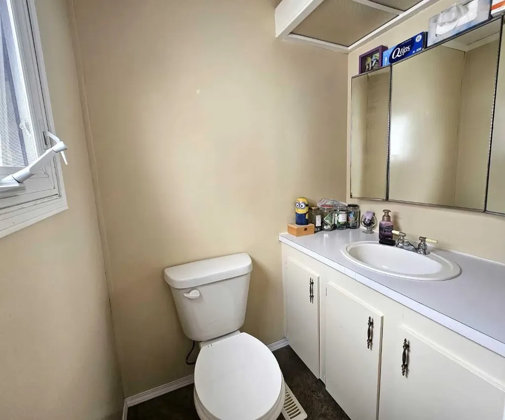 211 1st Avenue Torrington AB T0M 2B0