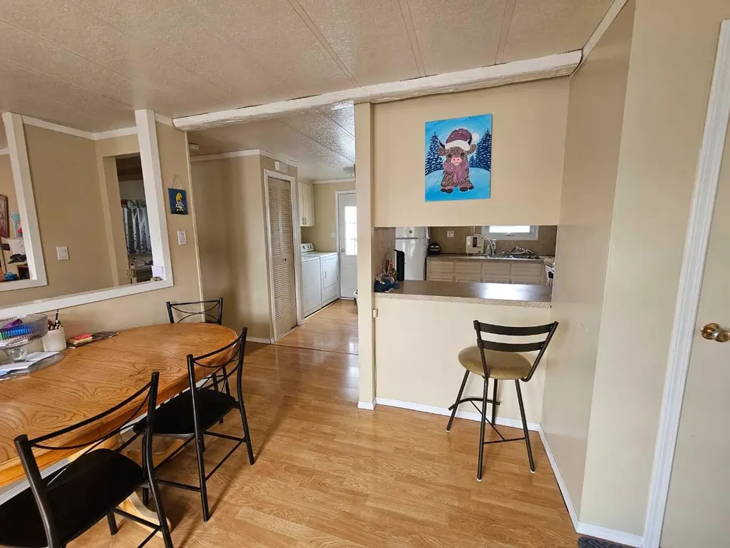 211 1st Avenue Torrington AB T0M 2B0