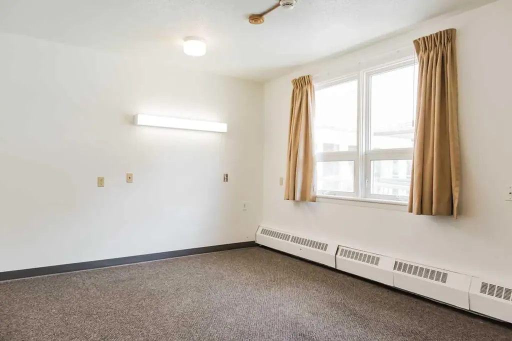 5230 44 Avenue Spirit River AB T0H 3G0