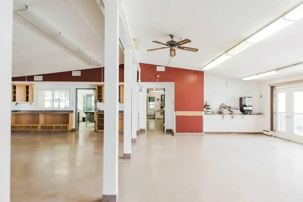 5230 44 Avenue Spirit River AB T0H 3G0