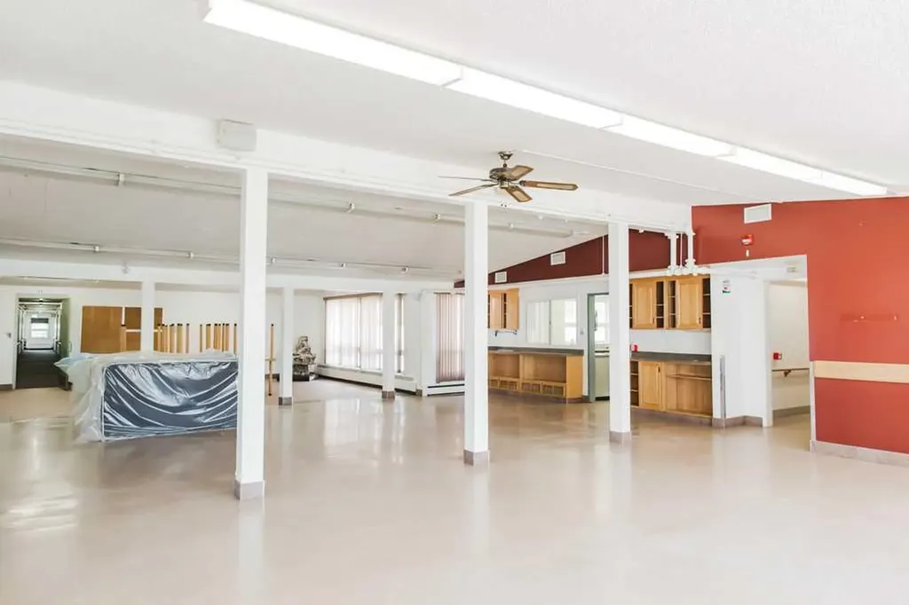 5230 44 Avenue Spirit River AB T0H 3G0