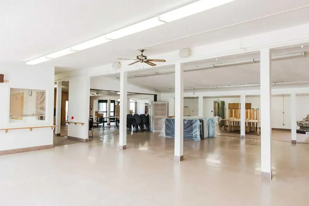 5230 44 Avenue Spirit River AB T0H 3G0