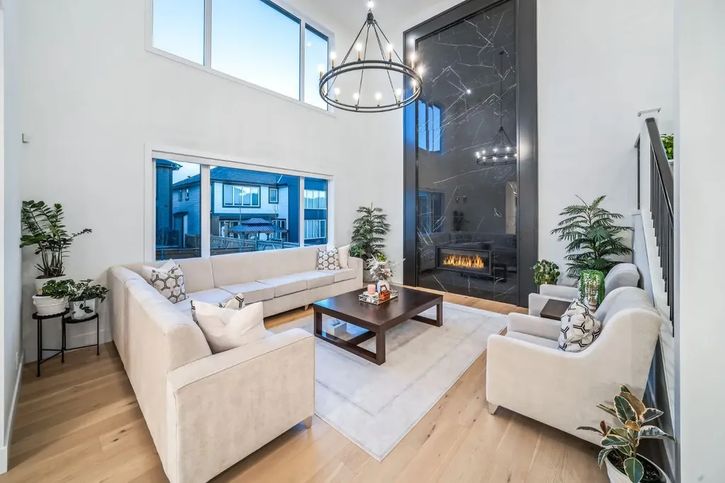 103 Aspen Summit Close SW Calgary AB T3H 6B3