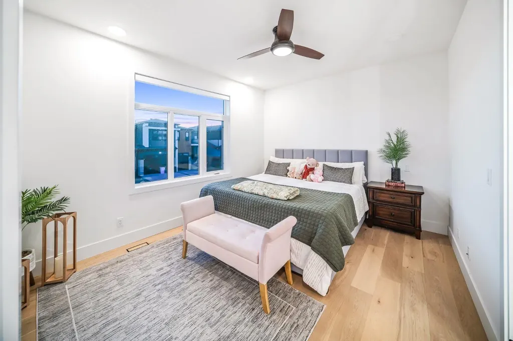 103 Aspen Summit Close SW Calgary AB T3H 6B3