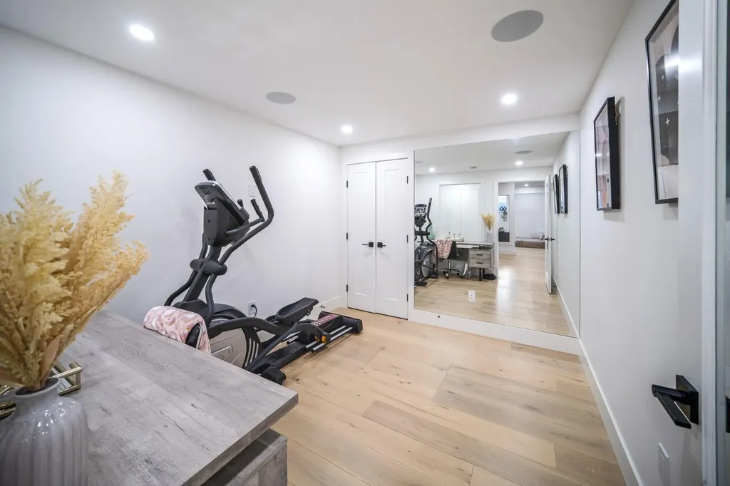 103 Aspen Summit Close SW Calgary AB T3H 6B3