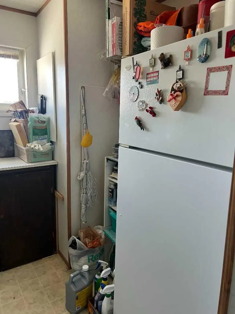 806 5 A Street Fox Creek AB T0H 1P0