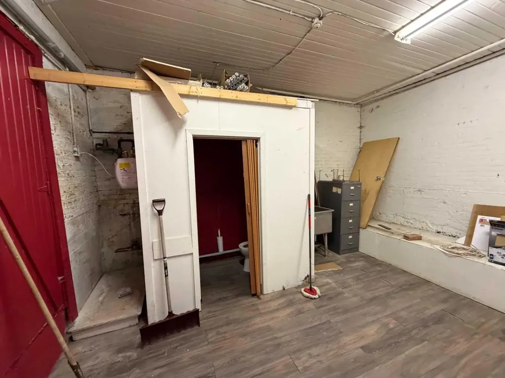 215 Main Street Cardston AB T0K 0K0