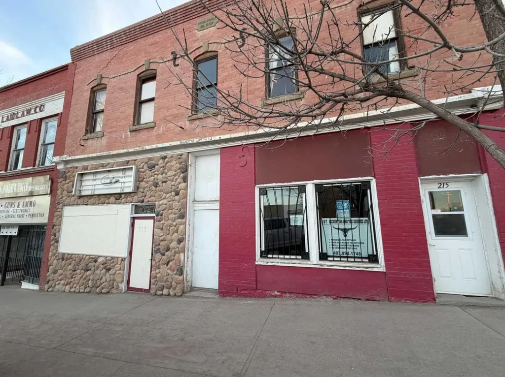 215 Main Street Cardston AB T0K 0K0