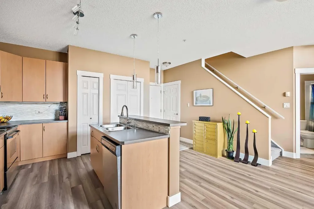 3501 15 Street SW Calgary AB T2T4A4
