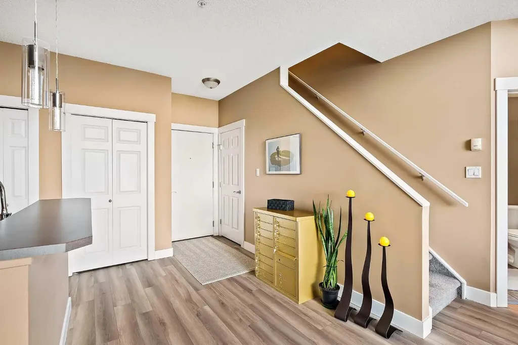 3501 15 Street SW Calgary AB T2T4A4