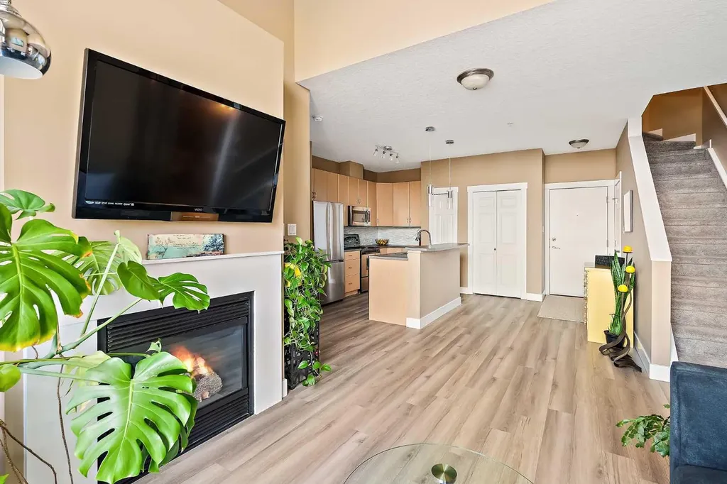 3501 15 Street SW Calgary AB T2T4A4