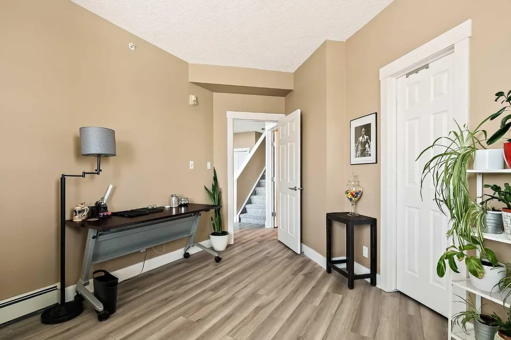 3501 15 Street SW Calgary AB T2T4A4