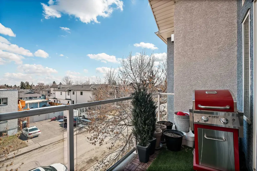 3501 15 Street SW Calgary AB T2T4A4