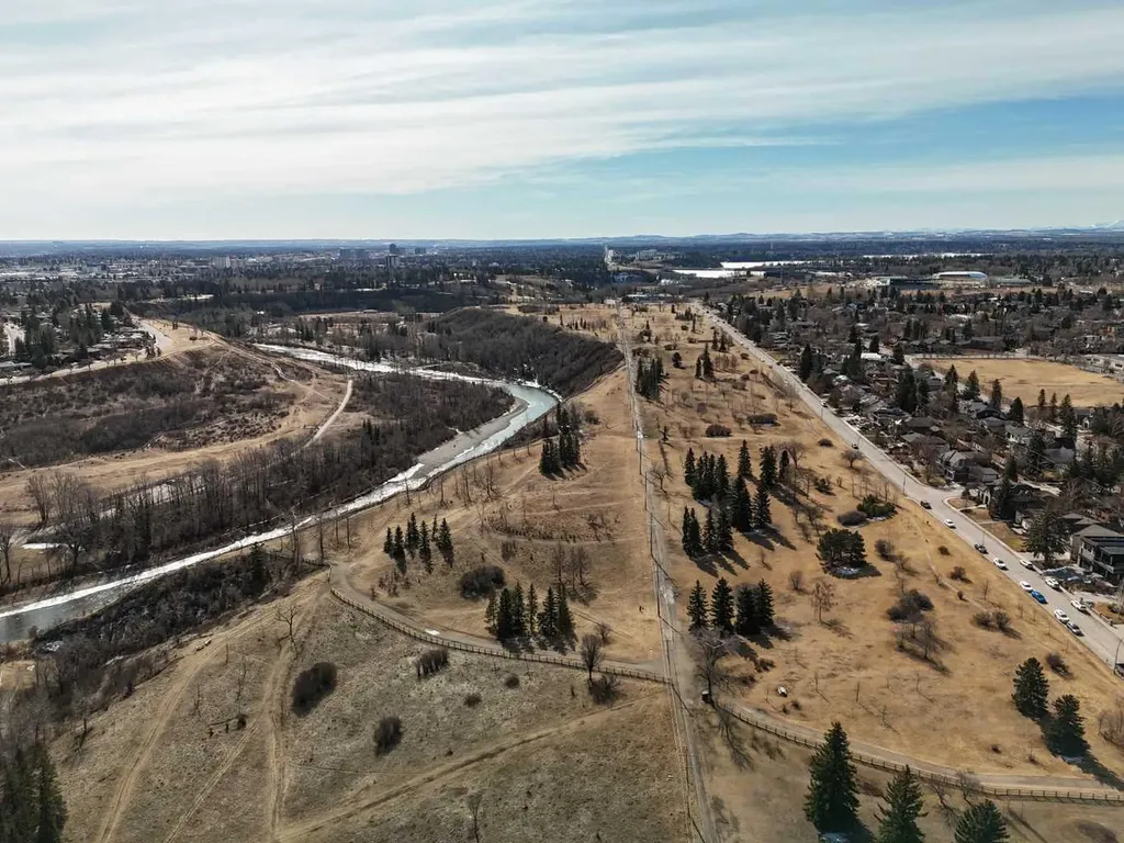 3501 15 Street SW Calgary AB T2T4A4