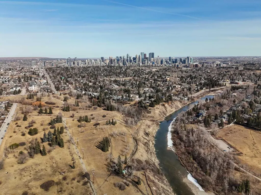 3501 15 Street SW Calgary AB T2T4A4
