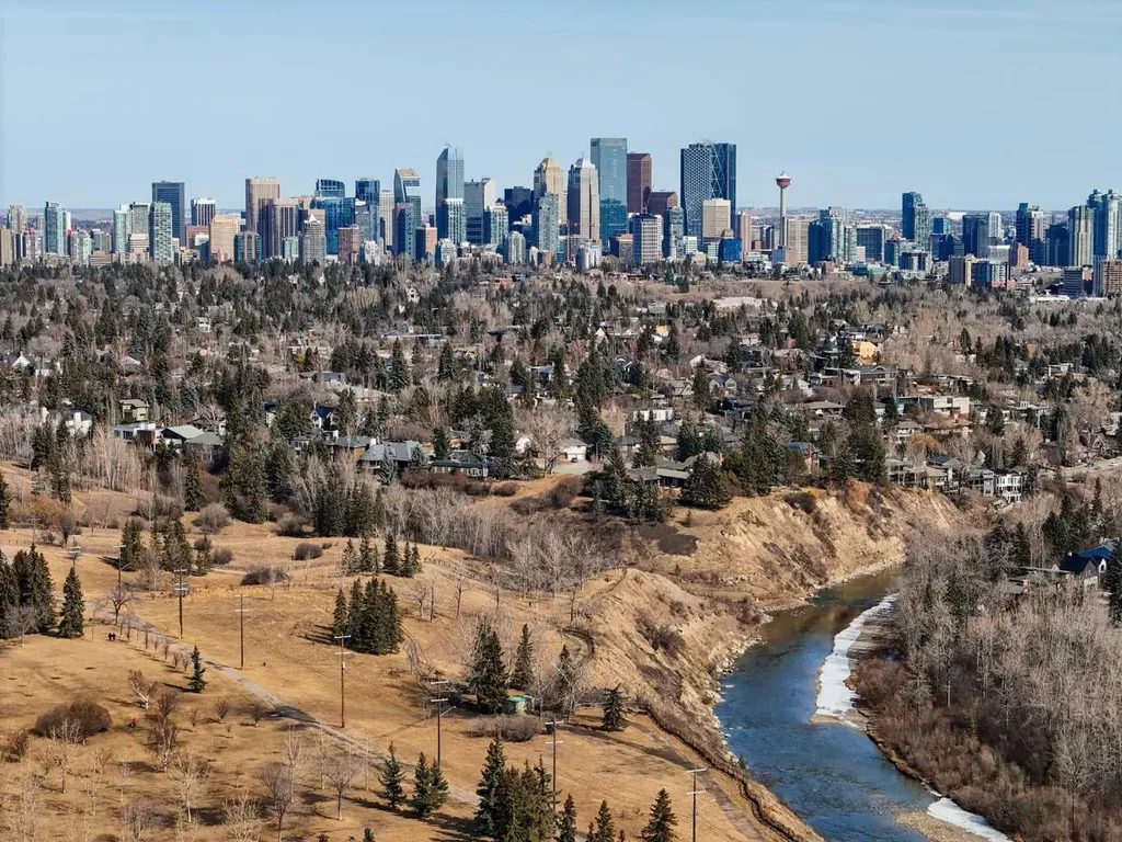 3501 15 Street SW Calgary AB T2T4A4