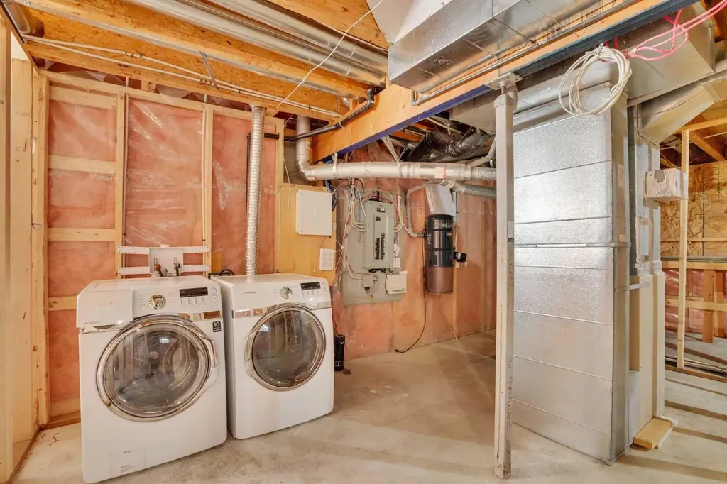 92 Prestwick Heath SE Calgary AB T2Z 4E4