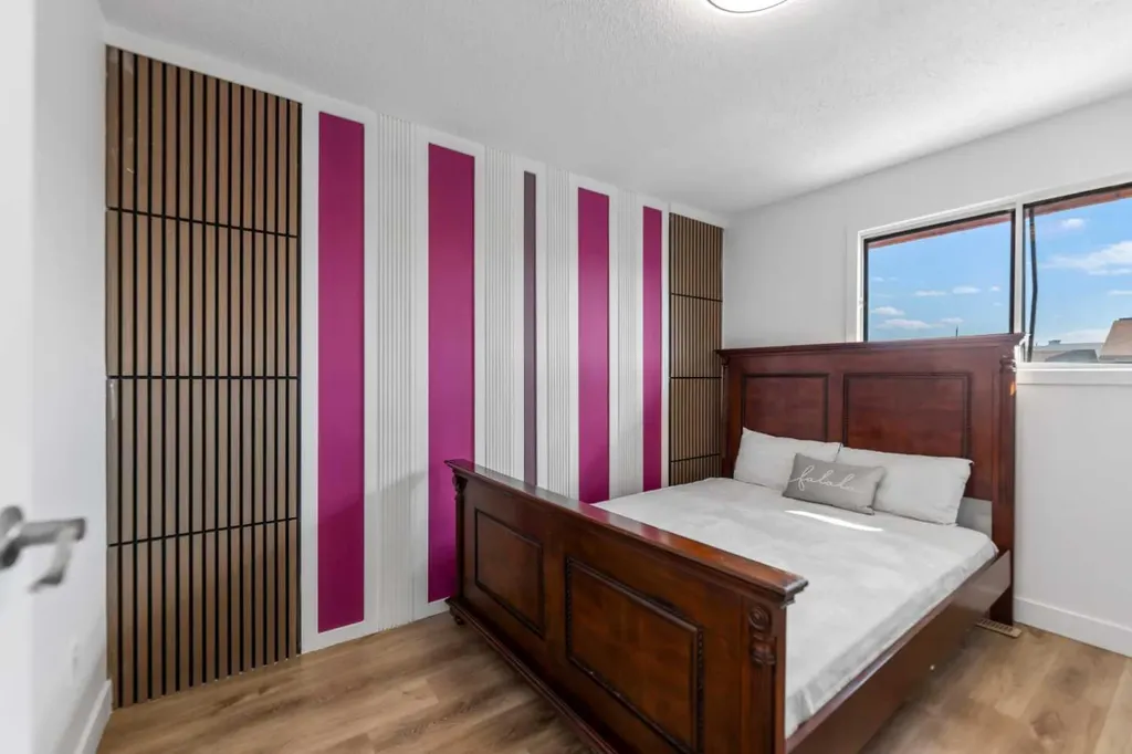 40 Pinecliff Close NE Calgary AB T1Y 4N5
