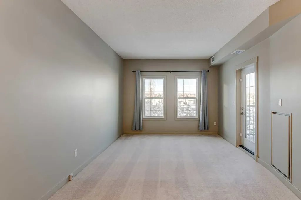 11811 Lake Fraser Drive SE Calgary AB T2J7J1