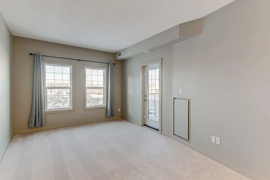 11811 Lake Fraser Drive SE Calgary AB T2J7J1