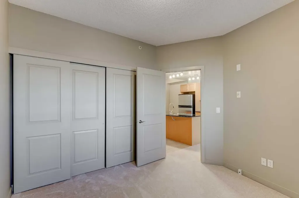 11811 Lake Fraser Drive SE Calgary AB T2J7J1