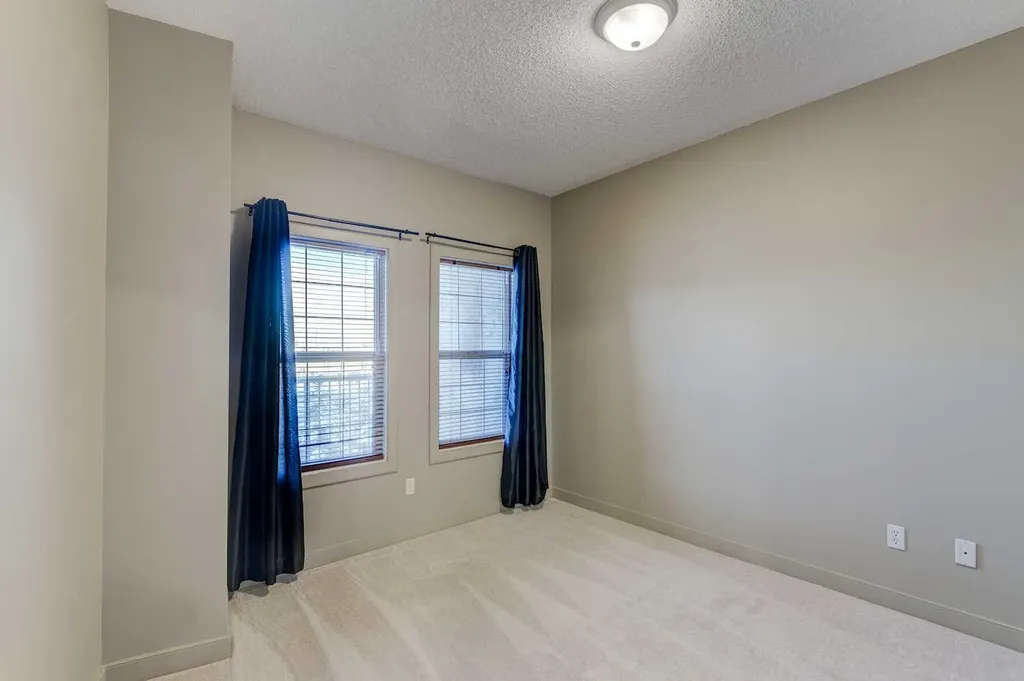 11811 Lake Fraser Drive SE Calgary AB T2J7J1