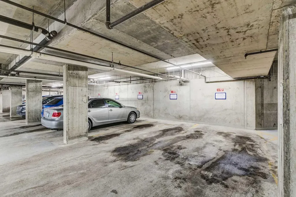 11811 Lake Fraser Drive SE Calgary AB T2J7J1