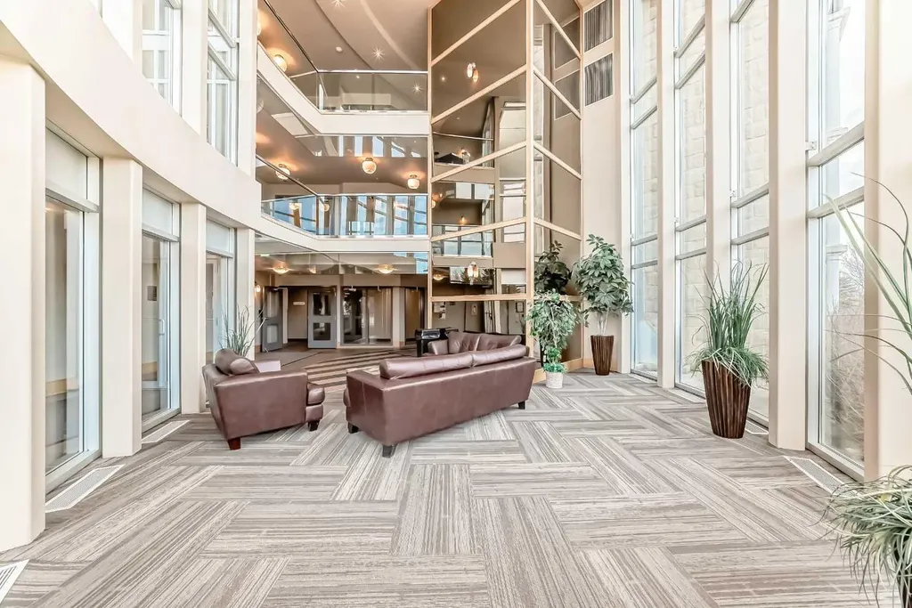 11811 Lake Fraser Drive SE Calgary AB T2J7J1