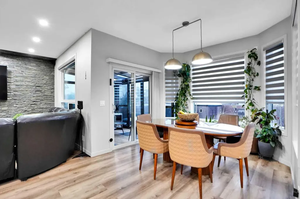 119 Panton Landing NW Calgary AB T3K 0W4