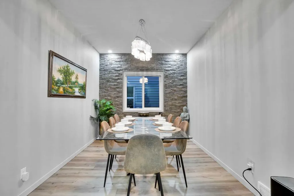 119 Panton Landing NW Calgary AB T3K 0W4