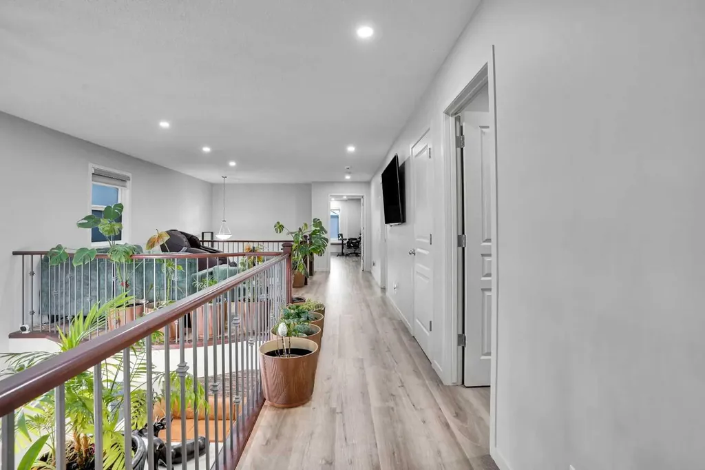 119 Panton Landing NW Calgary AB T3K 0W4