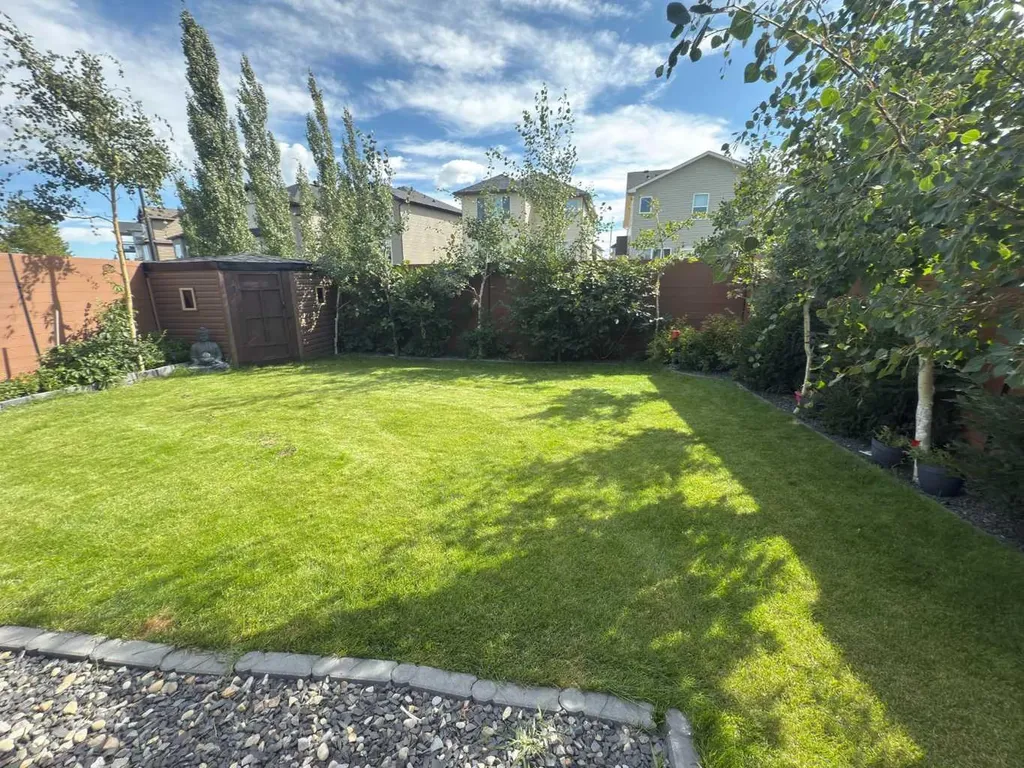 119 Panton Landing NW Calgary AB T3K 0W4