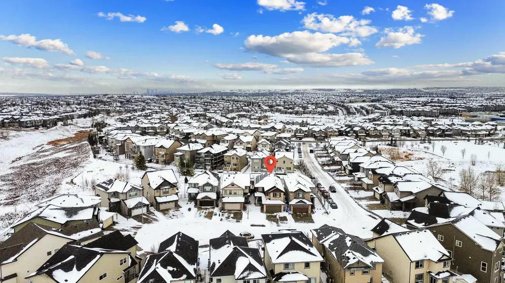 119 Panton Landing NW Calgary AB T3K 0W4