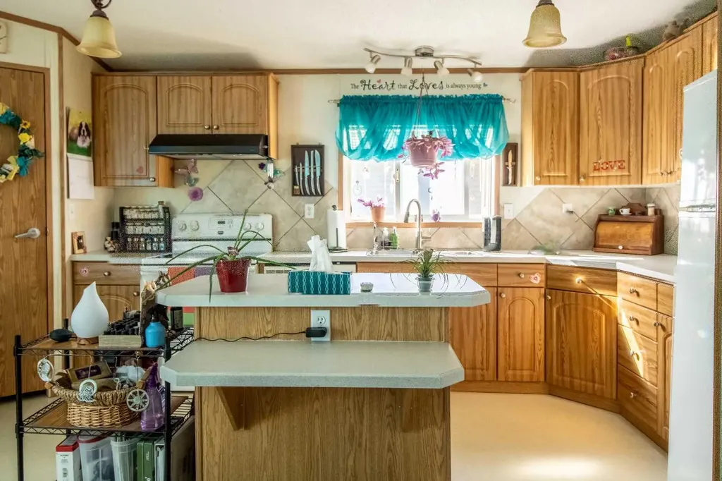 38138 Range Road 283 Rural Red Deer County AB T4S2B4