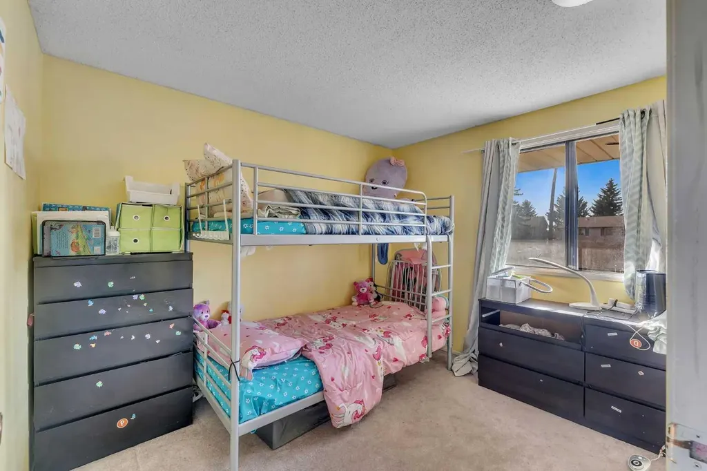 354 Aboyne Place NE Calgary AB T2A 5Y9