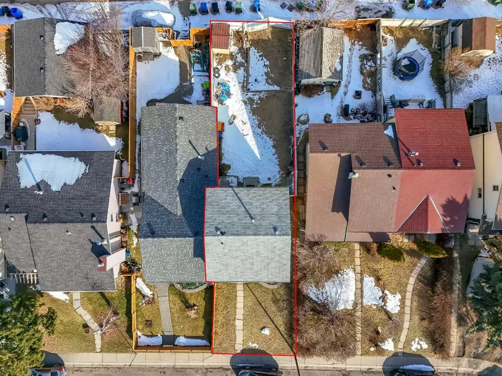 354 Aboyne Place NE Calgary AB T2A 5Y9