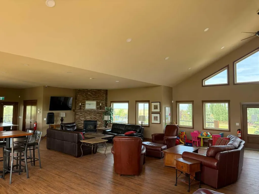 8 Travers Ridge Way Rural Vulcan County AB T0L 2B0